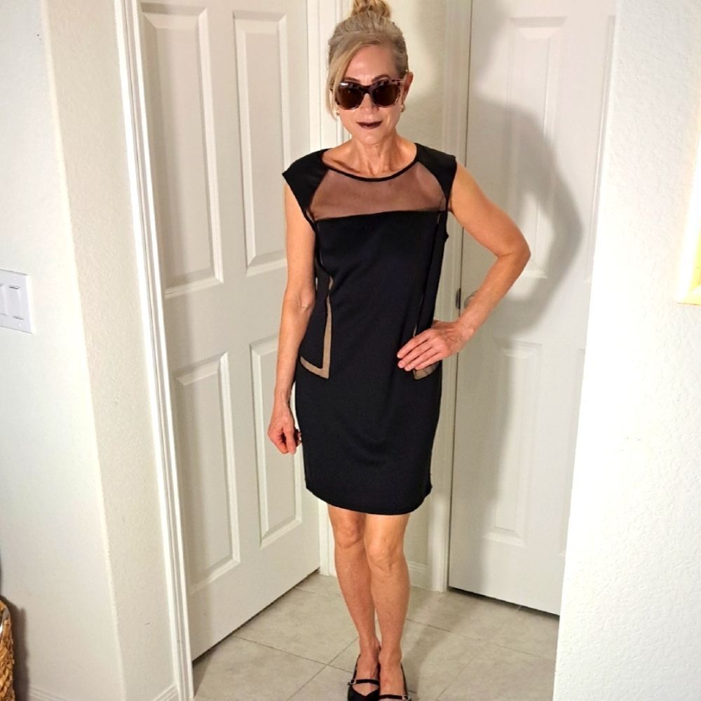 Malloy Women’s Dress Mini Sheath Medium Black Sheer Mesh Cutouts Sleeveless LBD